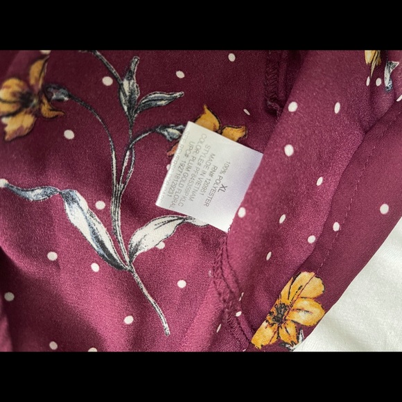 Burgundy blouse with yellow flowers - Picture 7 of 9